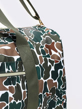 Load image into Gallery viewer, Camouflage Hunting Duffle Bags