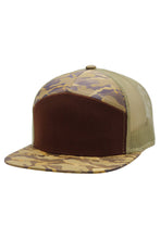 Load image into Gallery viewer, Solid Front Nylon Camo 7 Panel Flat Trucker Hat