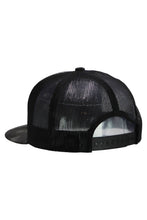 Load image into Gallery viewer, Camouflage Cotton Poly Blend 7 Panel Flat Bill Trucker Hat