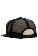 Load image into Gallery viewer, Solid Front Nylon Camo 7 Panel Flat Trucker Hat