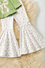 Load image into Gallery viewer, Green ribbed fabric tunic with floral applique bow and floral pants. OFG61403 Mon