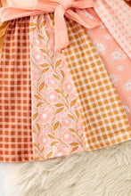 Load image into Gallery viewer, Autumn multi printed dress with bubble sleeves. DRG62623 JEAN