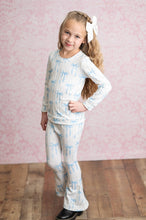 Load image into Gallery viewer, Girls Coquette Blue Bow Cable Knit Flare bottom Set