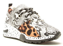 Load image into Gallery viewer, snake/leop shoes