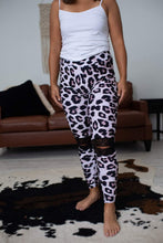 Load image into Gallery viewer, Lace Knee Leggings