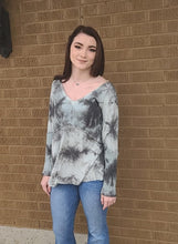 Load image into Gallery viewer, Grey dye top