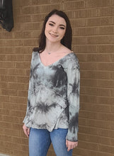 Load image into Gallery viewer, Grey dye top