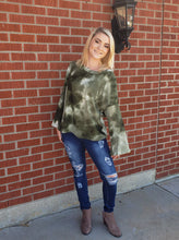 Load image into Gallery viewer, Green Tie Dye