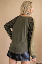 Load image into Gallery viewer, Boho Knit top with leopard