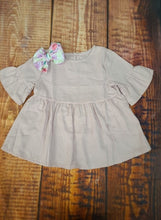 Load image into Gallery viewer, Linen Bell Sleeve Top