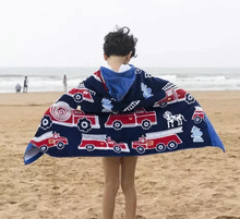 Load image into Gallery viewer, Hooded Towel
