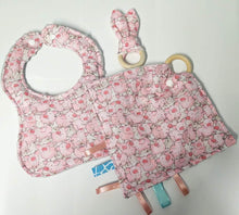 Load image into Gallery viewer, 3pc Bib set