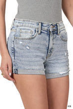 Load image into Gallery viewer, LIGHT WASHED CUFFED RAW HEM DENIM SHORTS