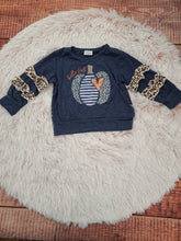 Load image into Gallery viewer, Denim Hello Fall Pullover