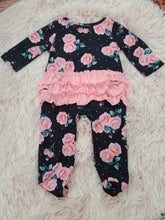 Load image into Gallery viewer, Blk/pink Rose Footed Sleeper