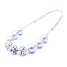 Load image into Gallery viewer, Chunky Bead Half Necklace