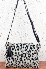 Load image into Gallery viewer, Leopard Fur crossbody