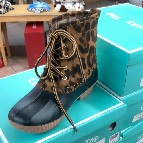 Kids leopard duck boot