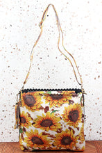Load image into Gallery viewer, Scalloped Purse w/Tassel